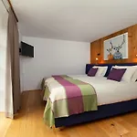 Arlhome - Zuhause Am Arlberg アパートホテル サンクト・アントン・アム・アールベルク