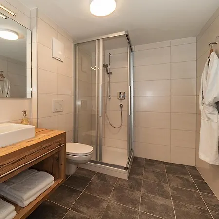 Arlhome - Zuhause Am Arlberg Aparthotel *